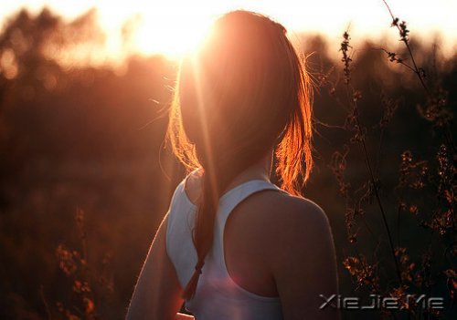 在最好的年华里，不要辜负最美的自己 (4)
